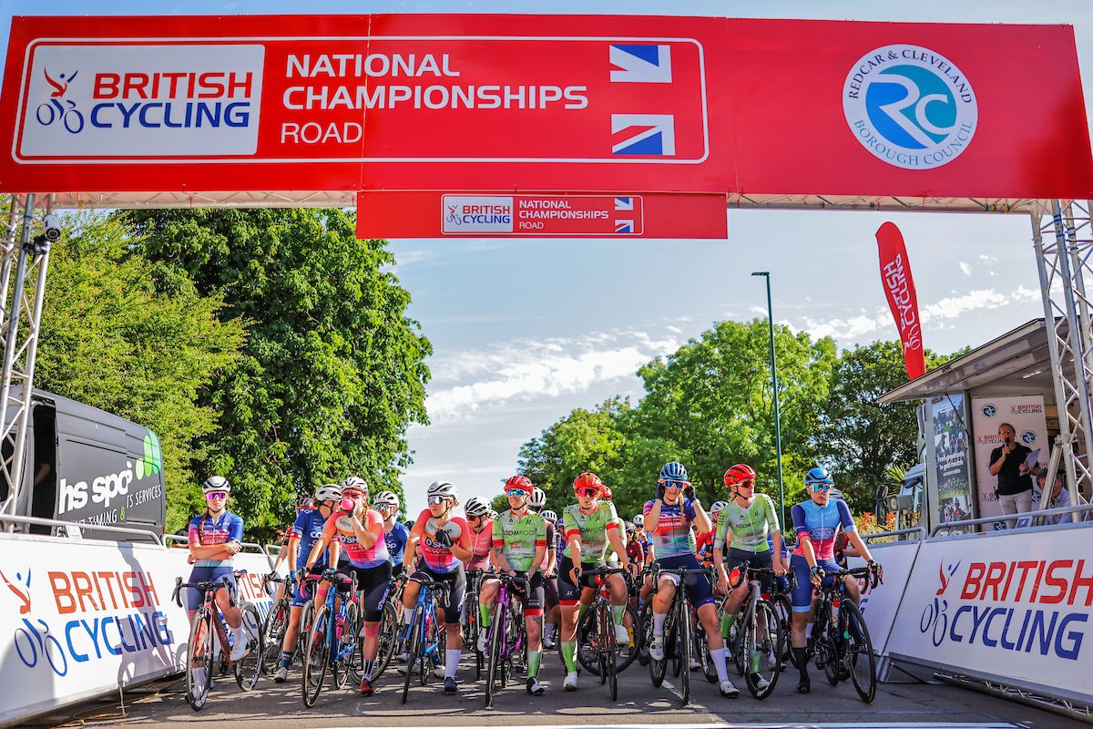 Picture by Alex Whitehead/SWpix.com - 25/06/2023 - Cycling - 2023 British National Road Championships - Saltburn-by-the-Sea, North Yorkshire, England - Women&acirc;s Road Race - The Peloton lined up on the start line