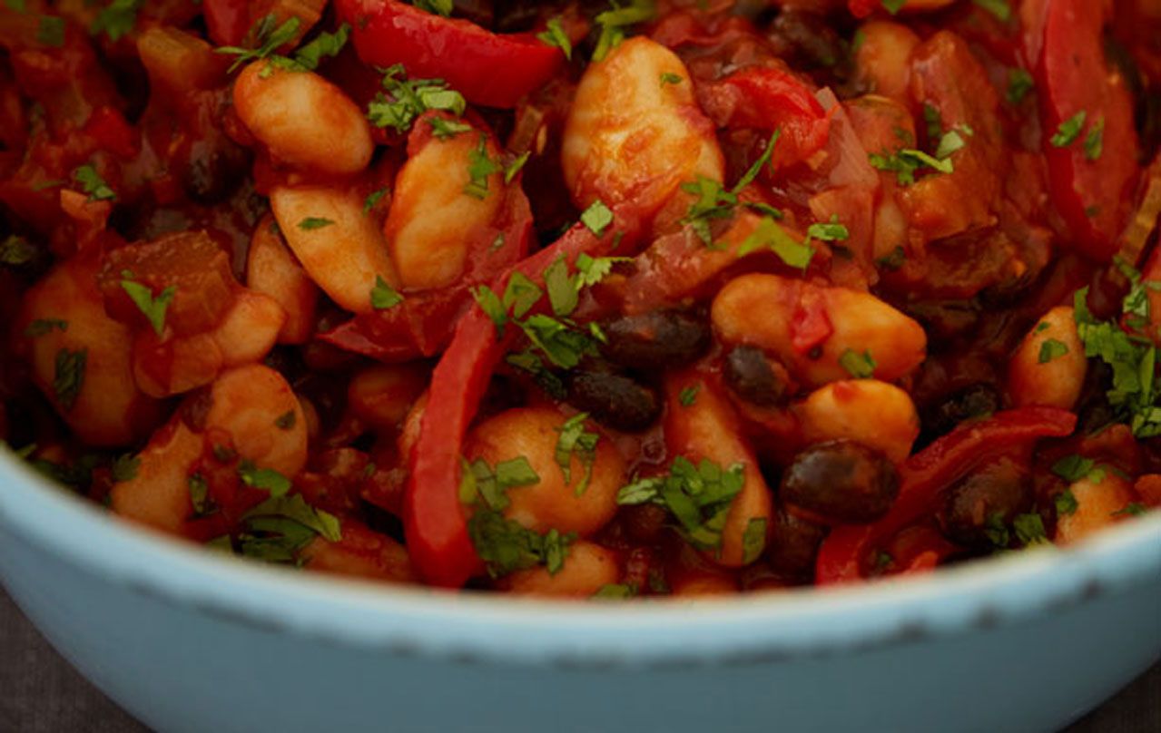 Deliciously Ella&#039;s three bean stew