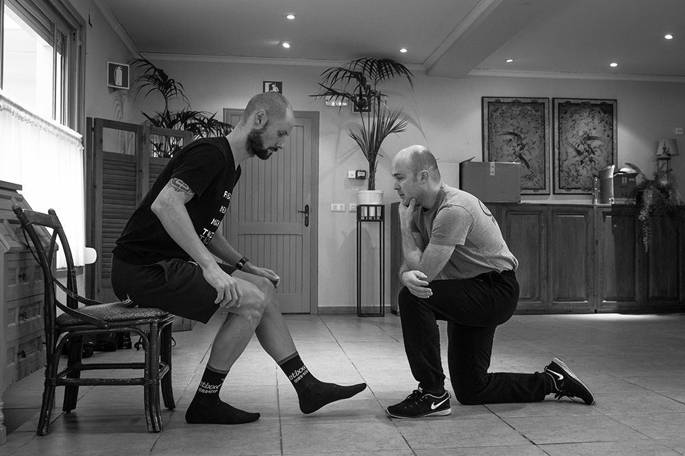 Tom Boonen stretches out his leg