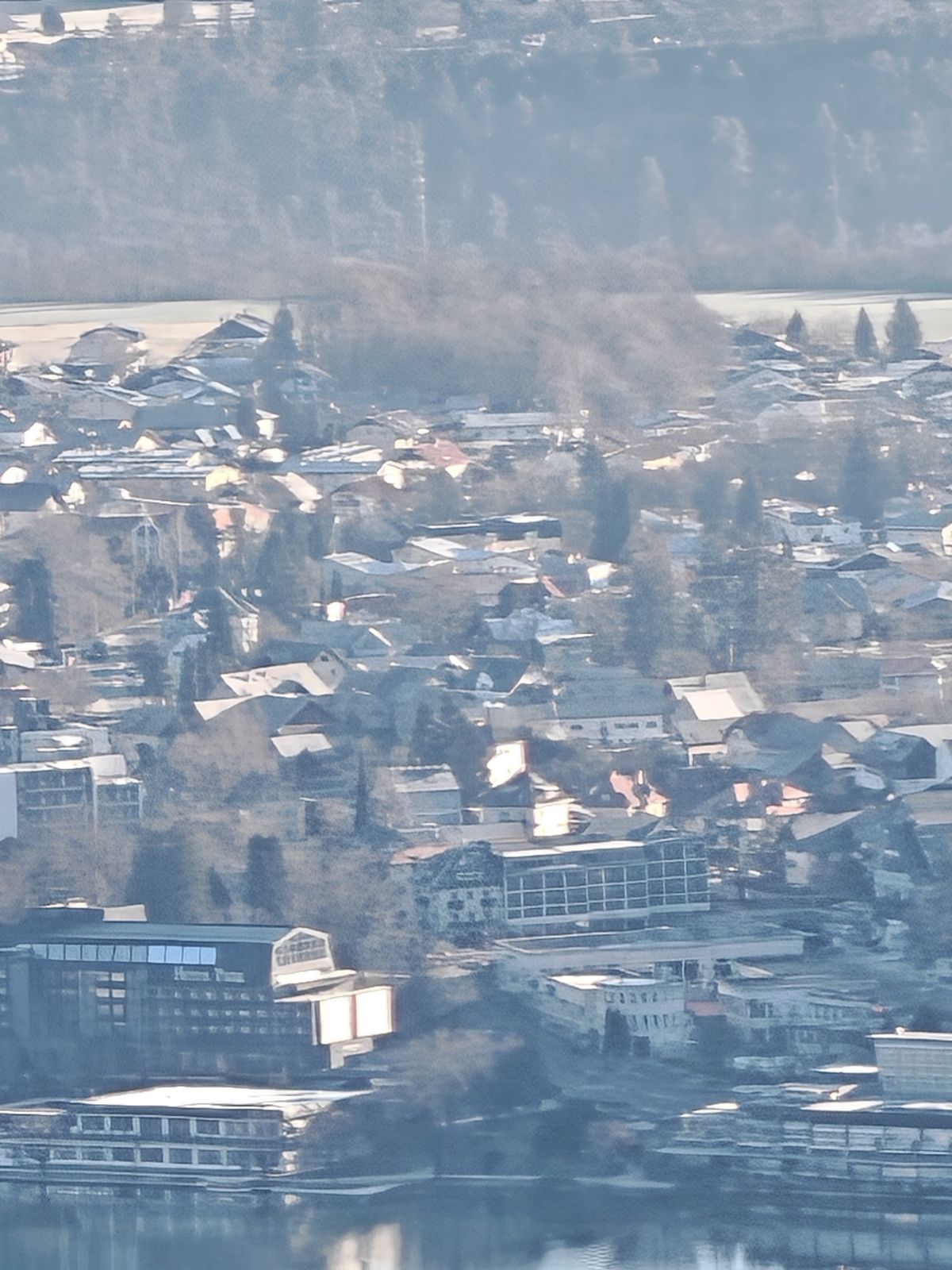 Honor AI Super Zoom examples