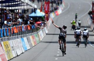 Jens Voigt waves to the crowd for one final time