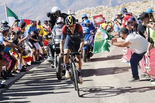 Richard Carapaz wins atop Sierra de La Pandera on stage 14 at the Vuelta a Espana