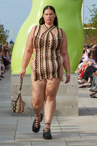 Sinead O'dwyer model walks in copenhagen fashion week on july 7, 2024