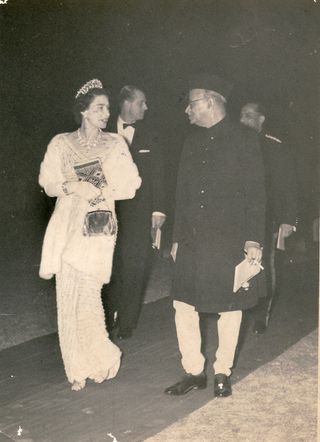 Queen Elizabeth with Mehndi Nawab Jung ( First Governor of Gujarat) at Raj Bhavan in Ahmedabad Gujarat India