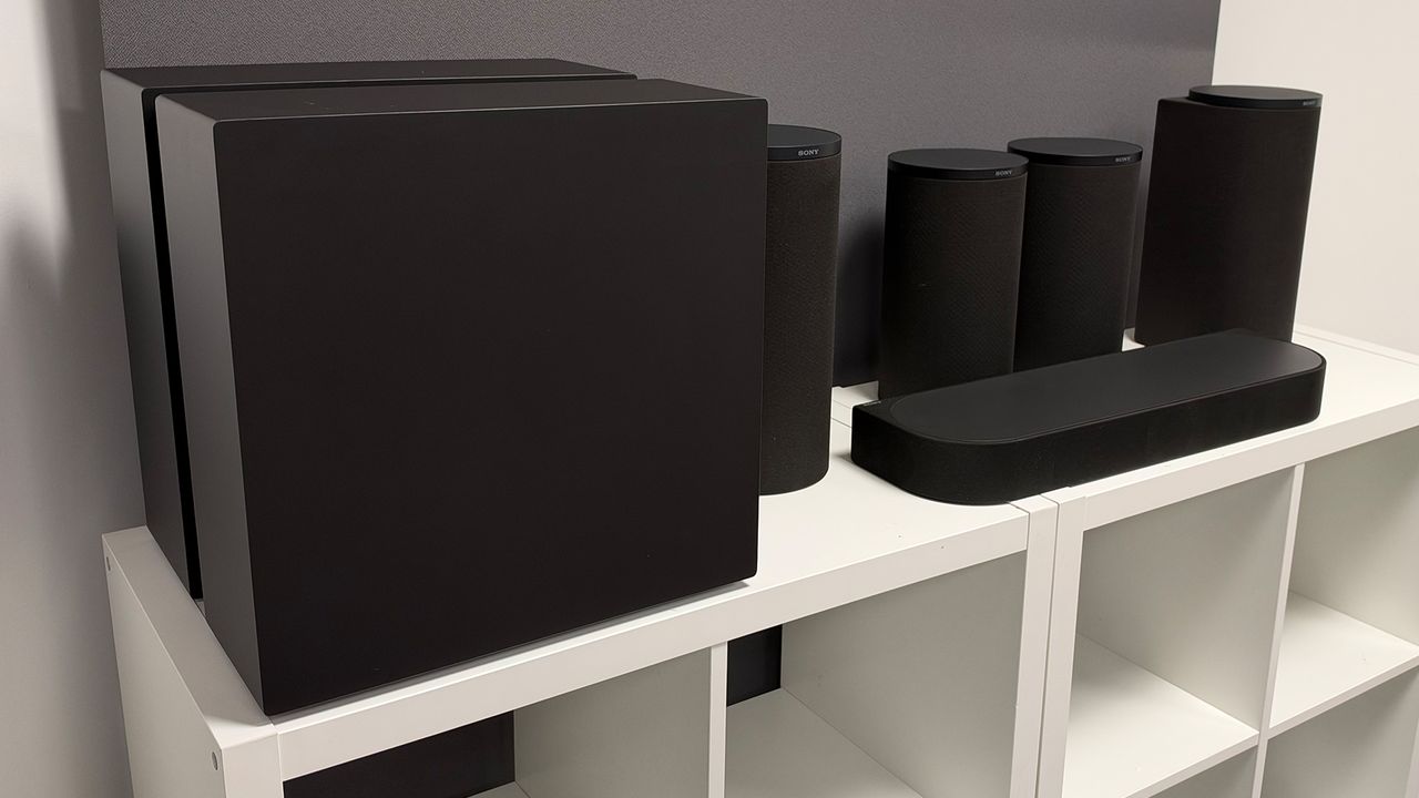 Sony Bravia Theatre Trio + Rear 9 and Sub 9 surround sound system