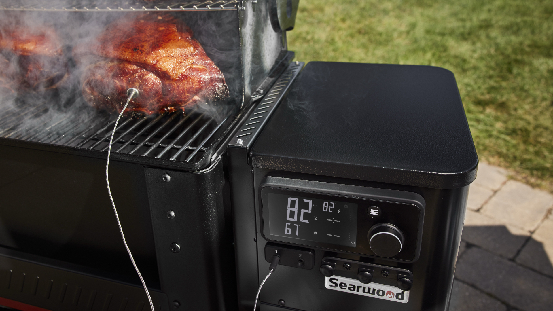 Weber Searwood XL