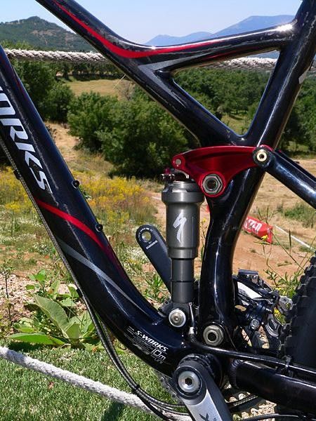 A curved down tube