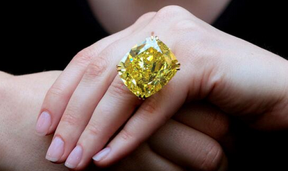 This is what the world's largest $16 million yellow diamond looks like