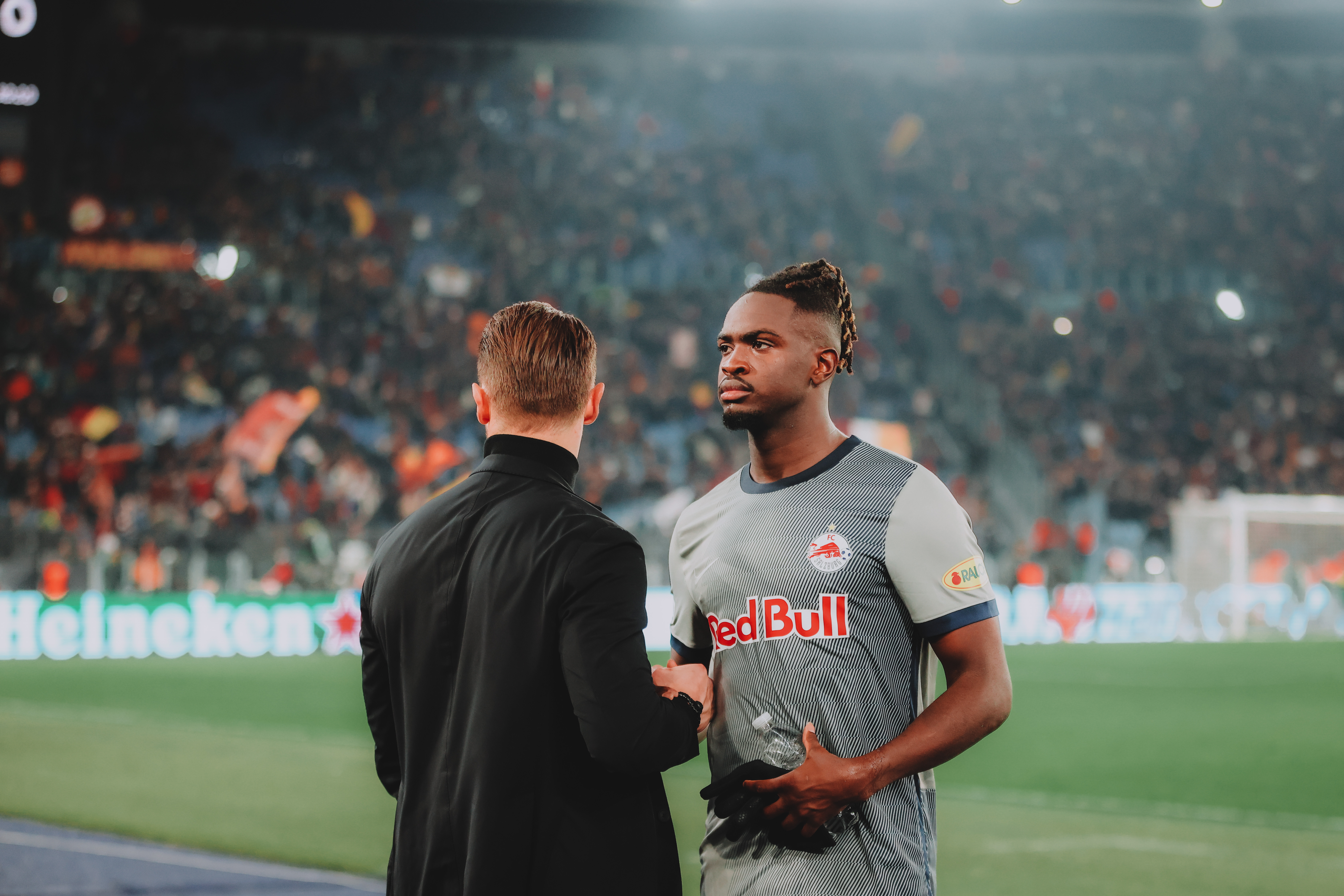 ROME, ITALY - FEBRUARY 23: (EDITORS NOTE: Image has been digitally enhanced.) Head coach Matthias Jaissle and Oumar Solet of FC Salzburg react after the UEFA Europa League knockout round play-off leg two match between AS Roma and RB Salzburg at Stadio Olimpico on February 23, 2023 in Rome, Italy. (Photo by Jasmin Walter - FC Red Bull Salzburg/FC Red Bull Salzburg via Getty Images)
