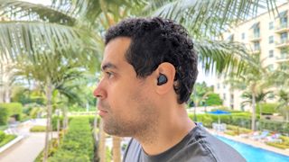 Testing the Jabra Elite 4's comfort and fit