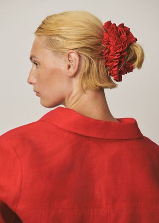 Maxi-Flower Scrunchie