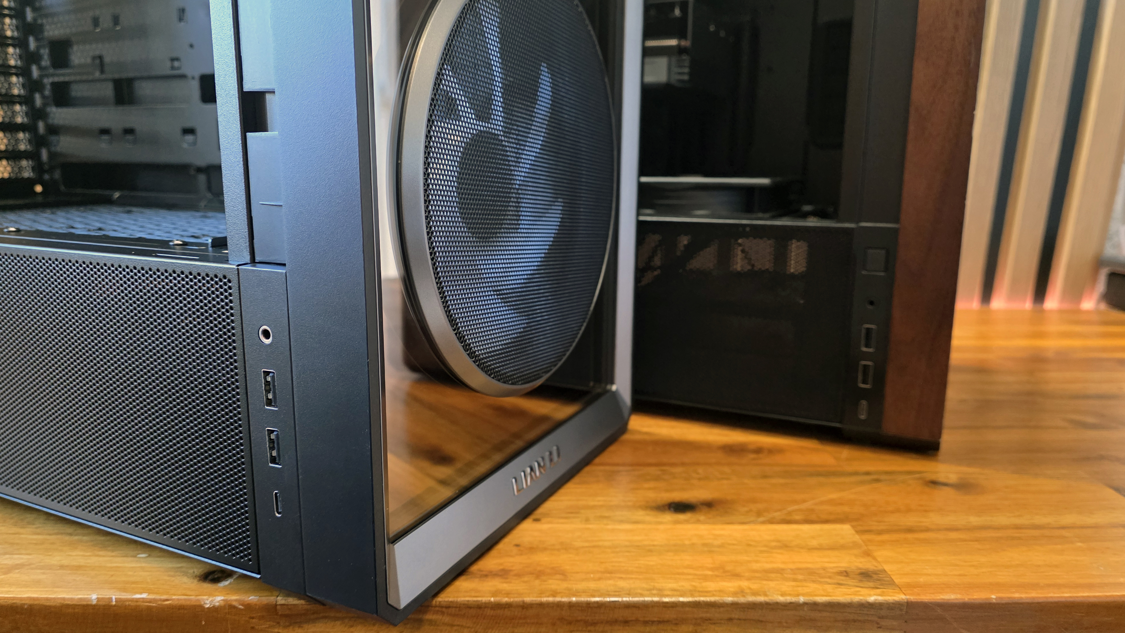 Lian Li Lancool 217 INF