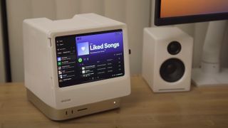 A 3D-printed iPad Mac Studio dock