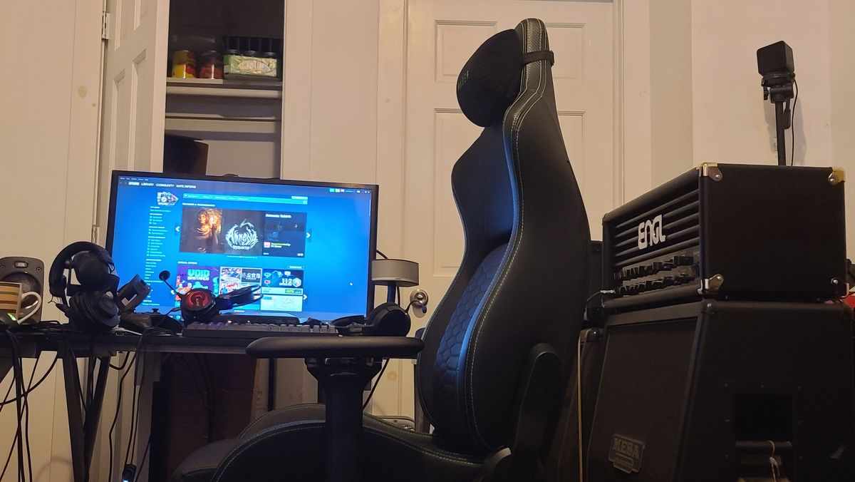 Razer Iskur Gaming Chair Review: Coming Correct for Posture | Tom's ...