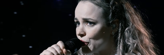 Rachel MccAdams "singing" in Eurovision