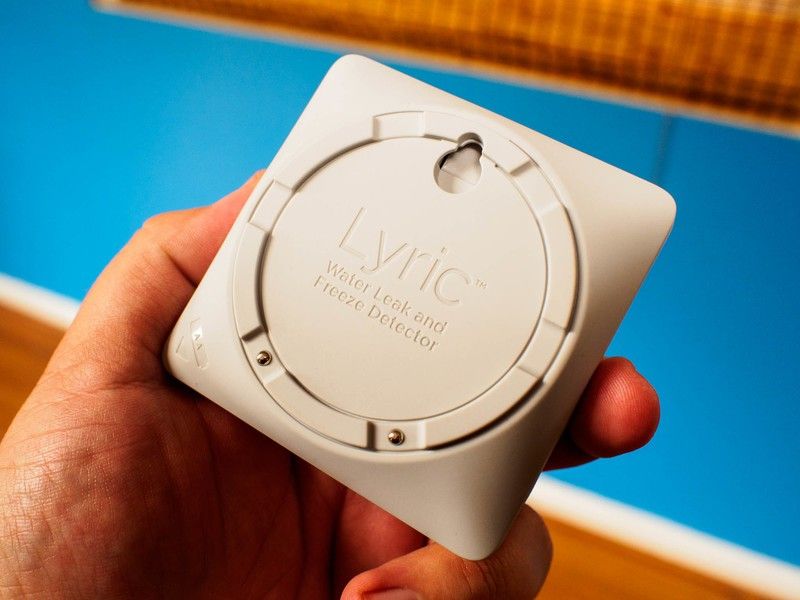 Honeywell Lyric Leak and Freeze detector