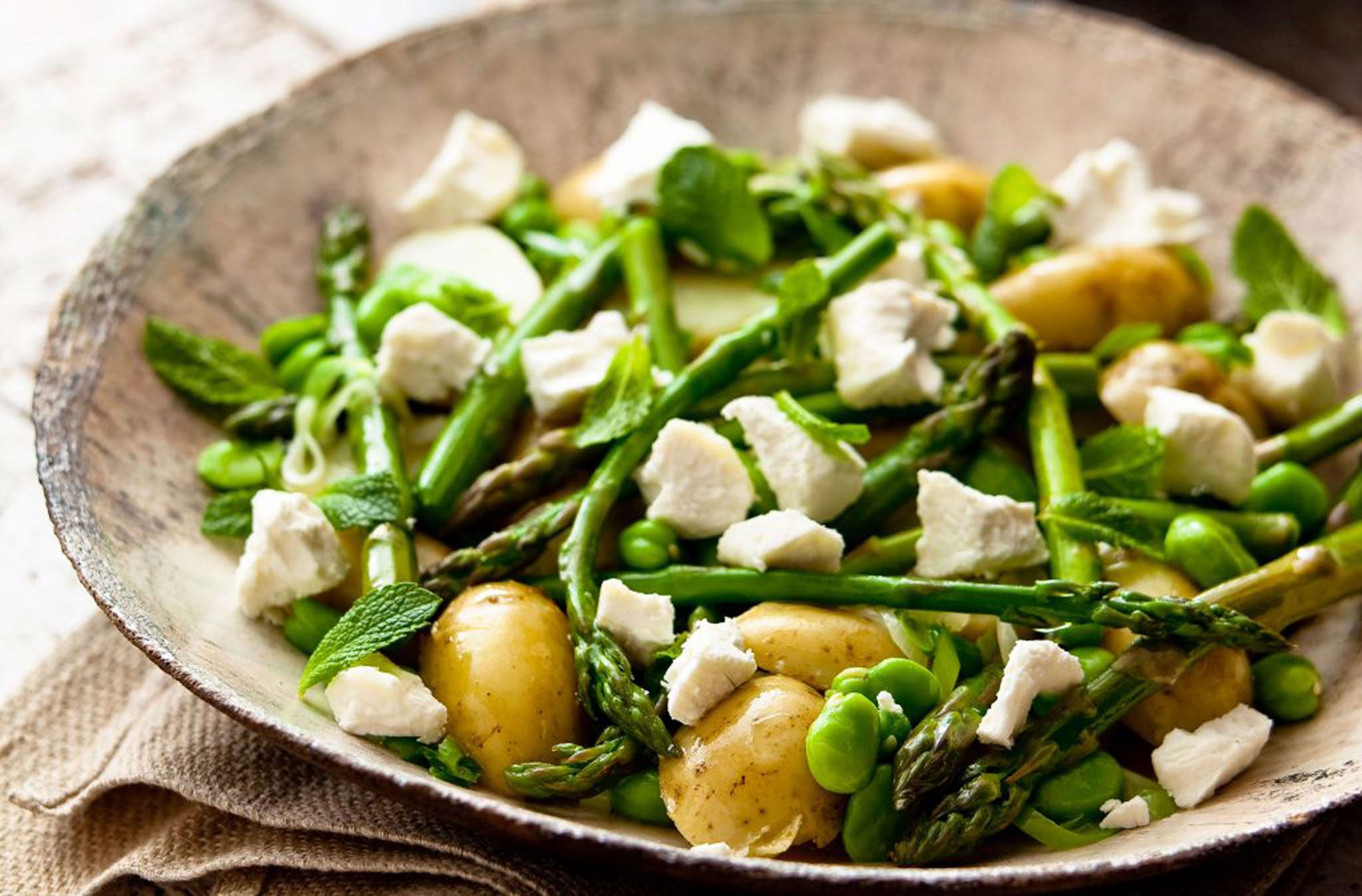 Asparagus, new potato and green beans salad recipe