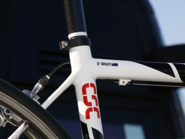 However, if those stays can hold up under Stuart O'Grady, winner of last year's Paris-Roubaix, we dare say that they're probably plenty strong.