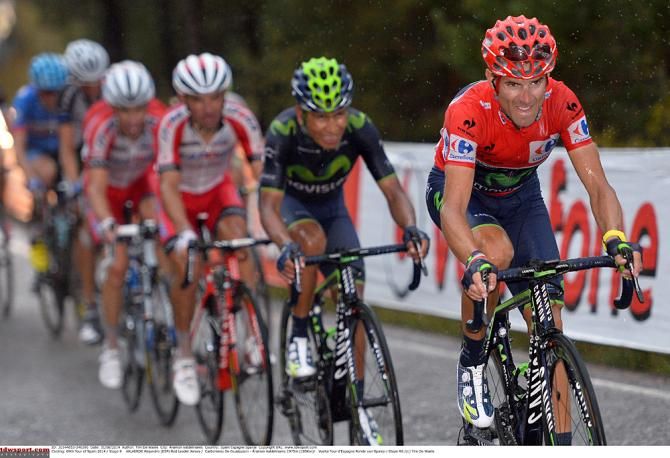 Valverde started the day in the red jersey
