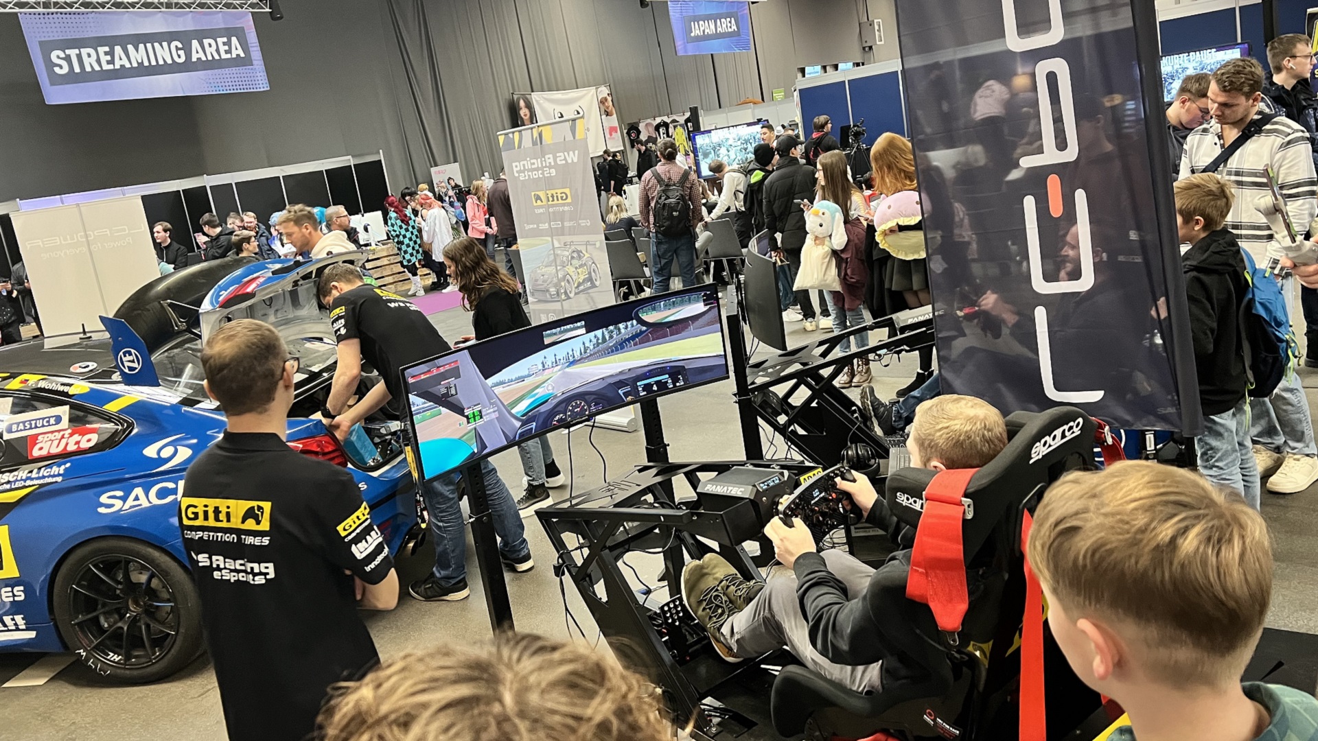 MAG-C; Messe Erfurt; LC Power