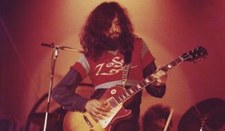 Jimmy Page performs with Led Zeppelin in 1971