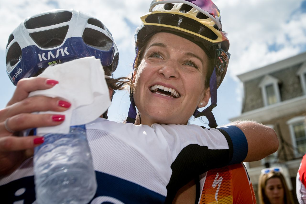 Elizabeth Armitstead (Boels Dolmans) receives congratulations after her win