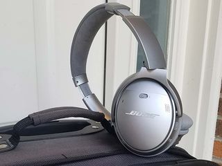 Best Headphones: Bose QuietComfort 35