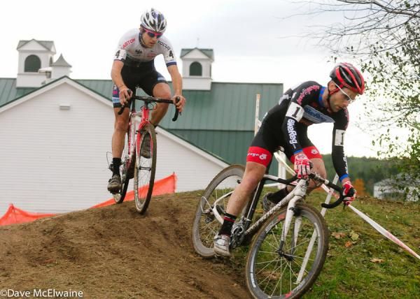Justin Lindine (Bikereg.com) fighting for second place