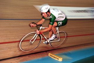 Chris Boardman sets a new Athletes World Hour Record in 2000