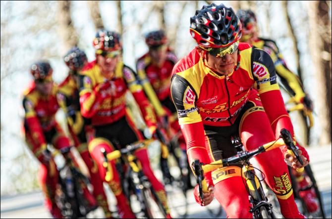 The 2013 5-Hour Energy/Kenda team
