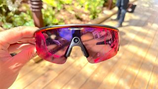 Oakley meta vanguard