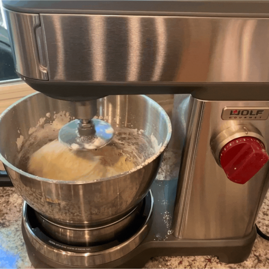 wolf gourmet stand mixer review: dough making