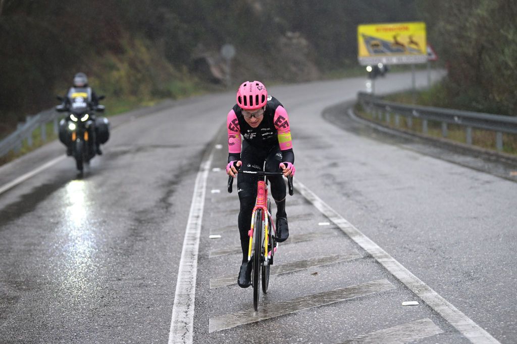 Neilson Powless on the attack in O Gran Camiño