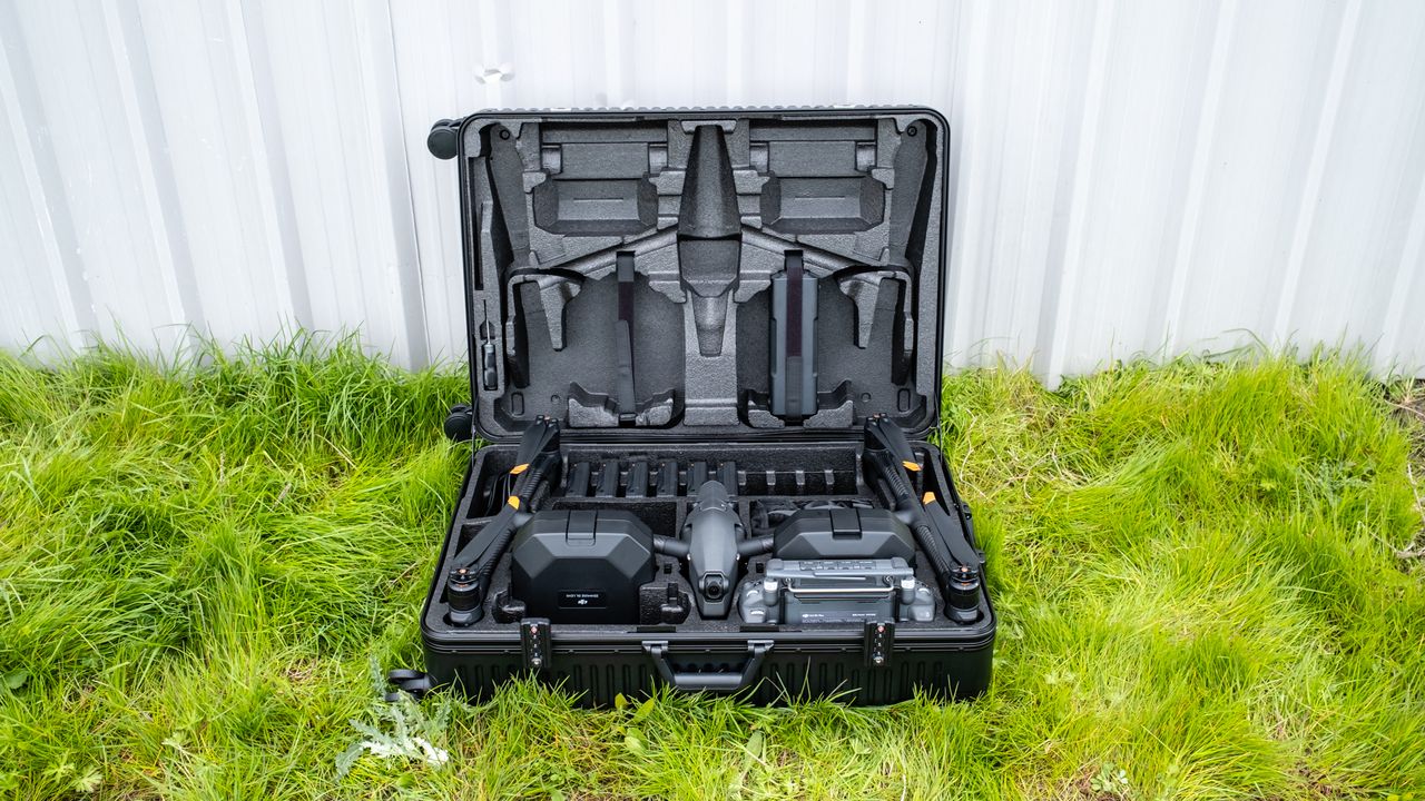 DJI Inspire 3-drone in suitcase.