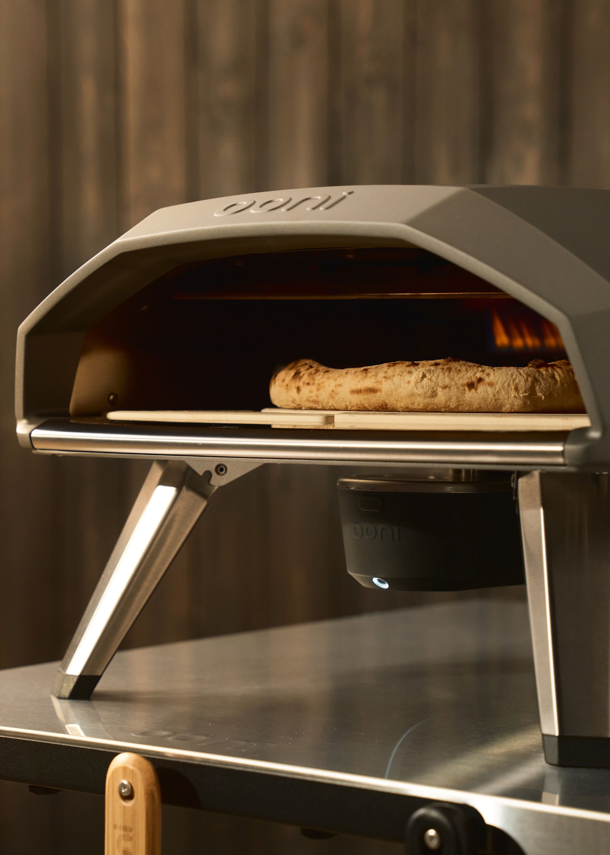 Ooni Koda 2 with rotating stone and pizza cooking inside