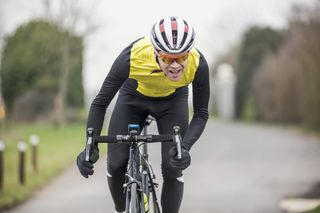 winter cycling sprinting