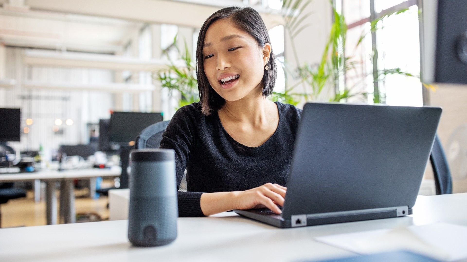 Personal assistant computer