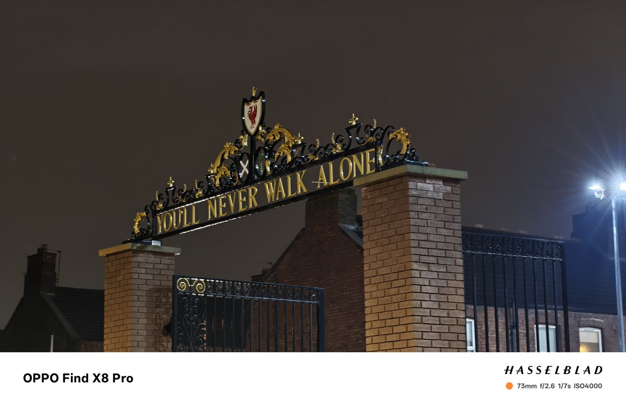 Images captured on the Oppo Find X8 Pro of the Liverpool v Lille match in the Champions League