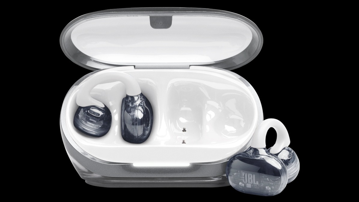 JBL Soundgear Clips wireless earbuds in white with the carry case