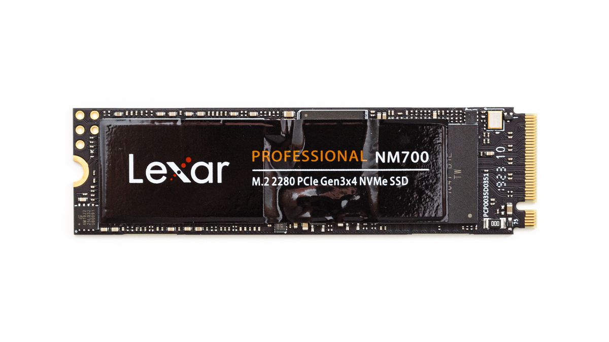 Lexar Professional NM700