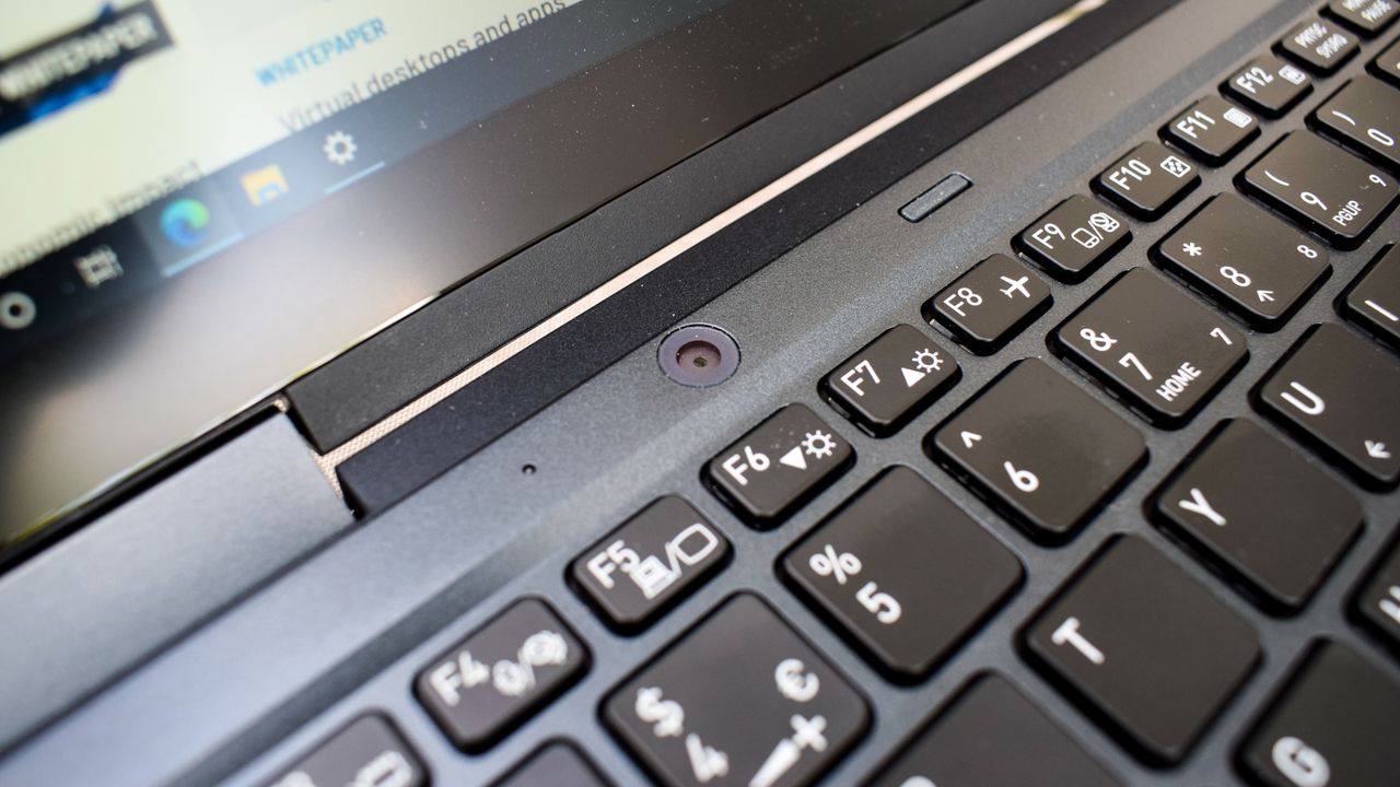 The Dynabook Portege X30W-J-10C rear camera