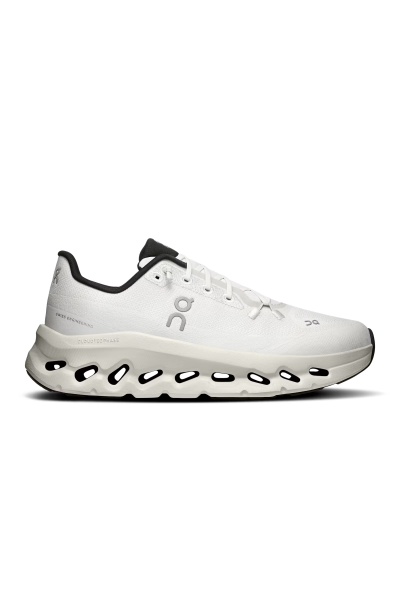 on, Cloudtilt Sneakers 