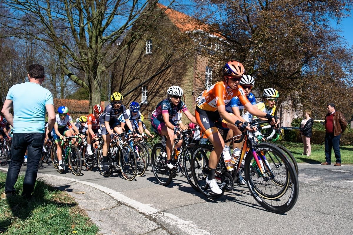 Evie Stevens doing the early work for Boels Dolmans