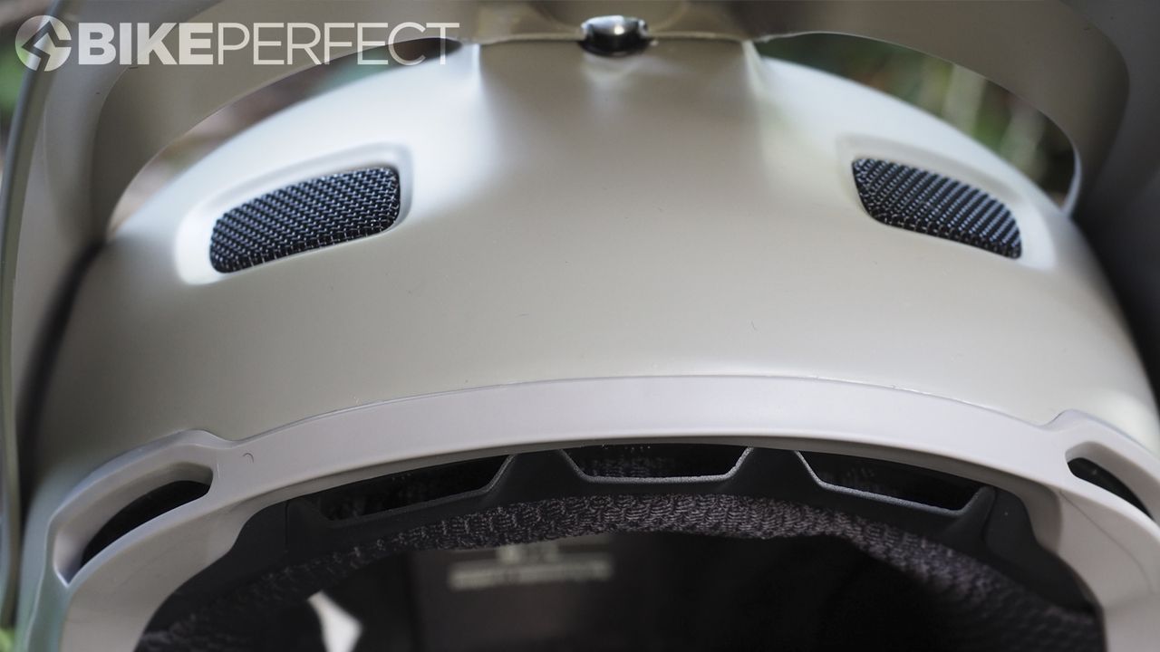 POC Coron Air SPIN full-face helmet's frontal venting system and helmet peak