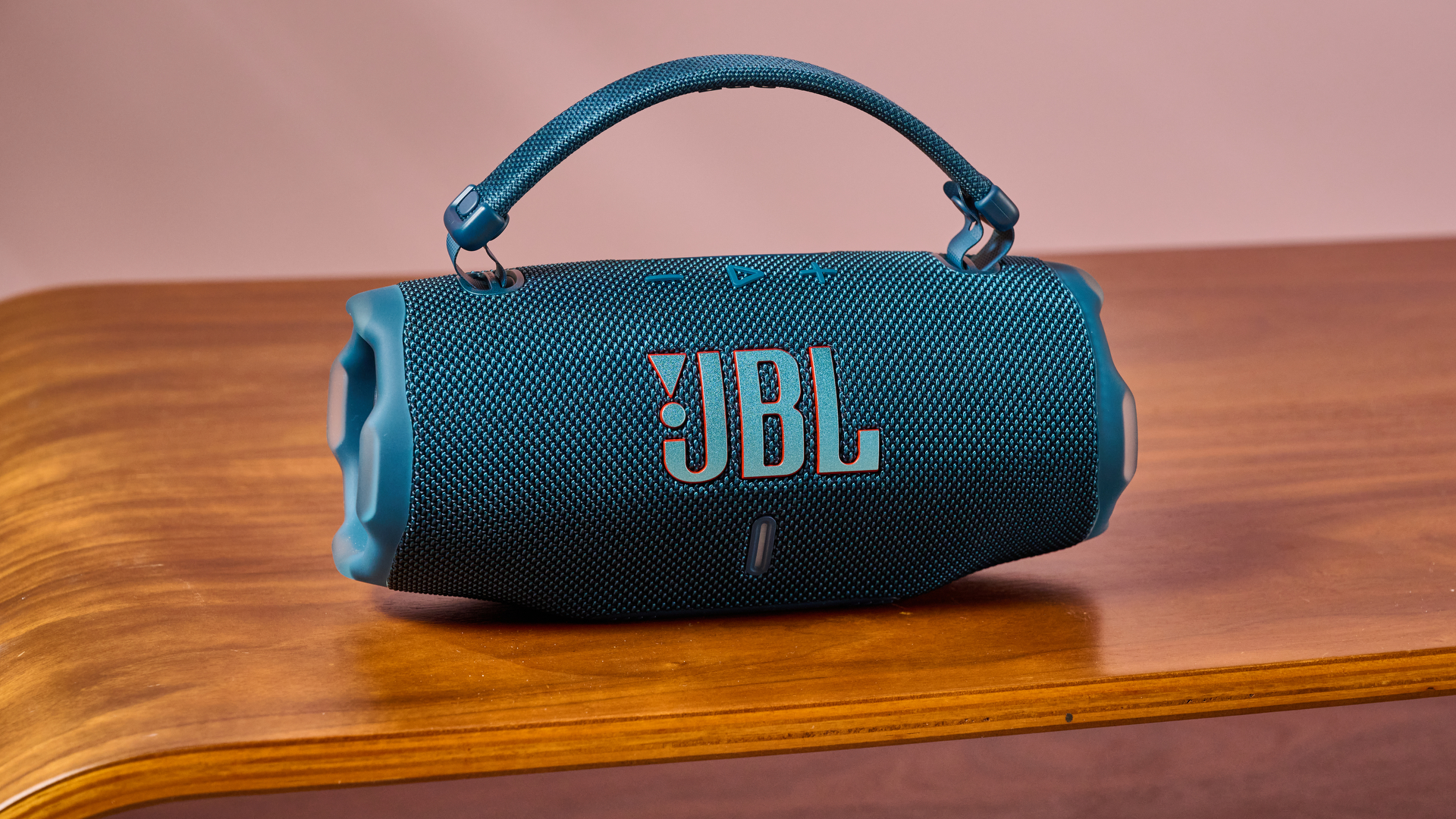 JBL Charge 6 on table