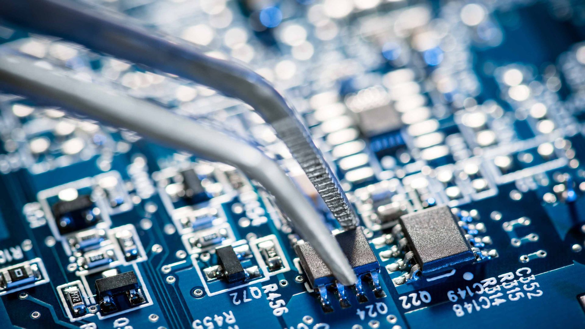 Kulicke and Soffa Industries