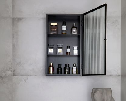 7 Medicine Cabinet Organization Ideas to Streamline Your Daily Routine