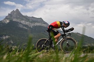 Jumbo-Visma's Belgian rider Wout Van Aert cycles during the 16th stage of the 110th edition of the Tour de France cycling race, 22 km individual time trial between Passy and Combloux, in the French Alps, on July 18, 2023. (Photo by Marco BERTORELLO / AFP)