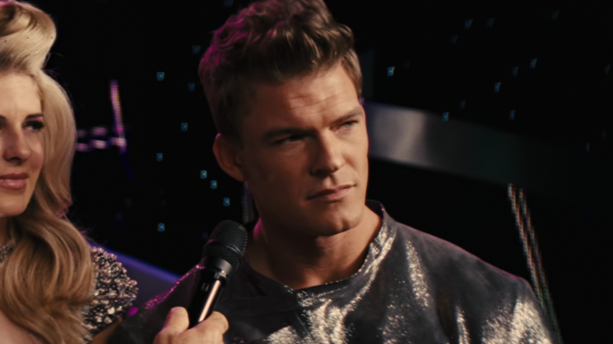 Alan Ritchson in Catching Fire.