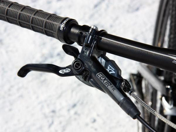 Avid Elixir R SL brakes are custom tweaked for Specialized while the SRAM X7 trigger shifters offer competent performance.